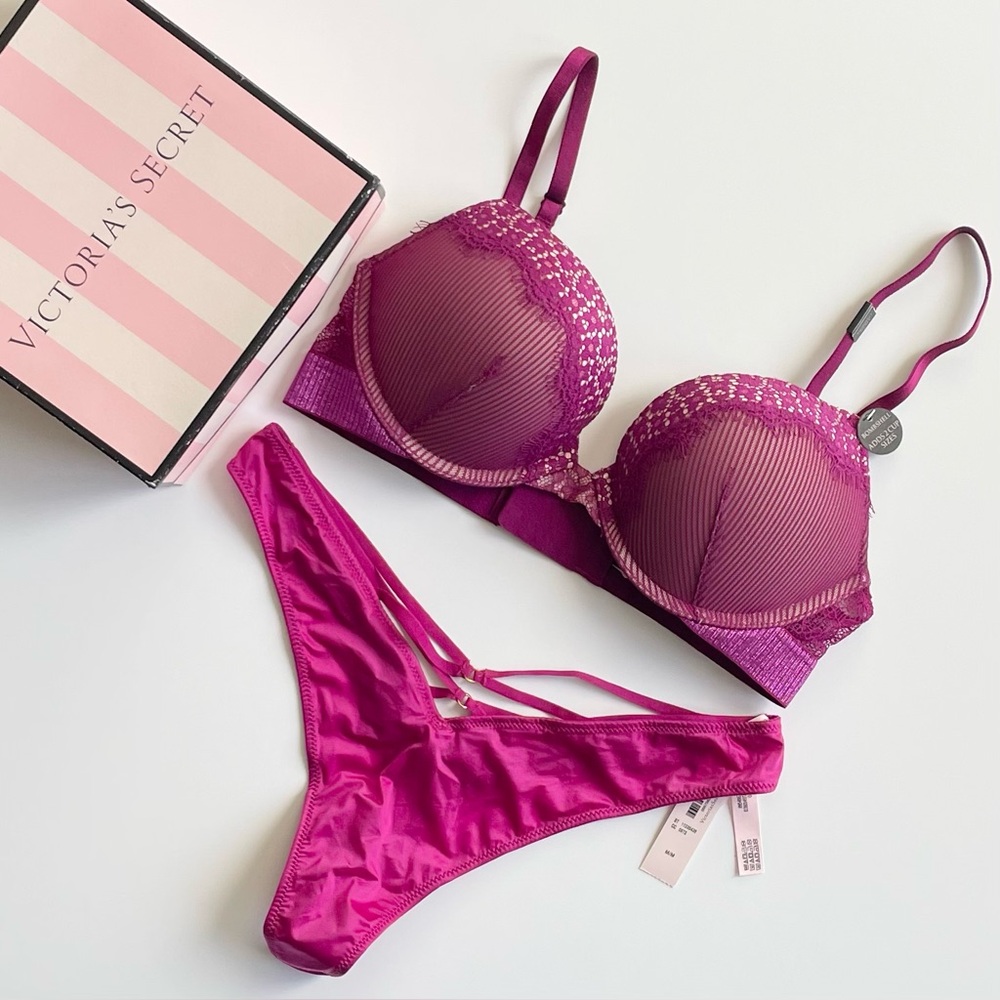 32C MEDIUM Victoria’s Secret Bombshell fuchsia bra set
